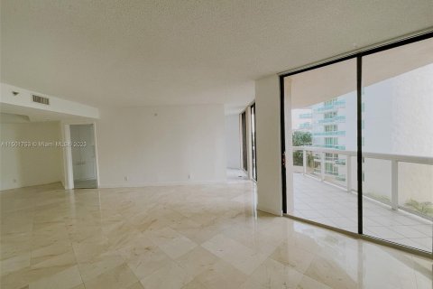 Condominio en alquiler en Aventura, Florida, 3 dormitorios, 181.16 m2 № 908653 - foto 26