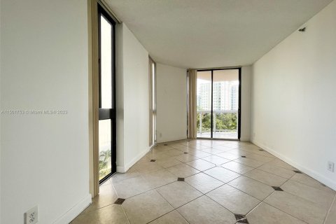 Condominio en alquiler en Aventura, Florida, 3 dormitorios, 181.16 m2 № 908653 - foto 11