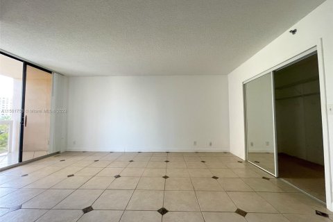 Condominio en alquiler en Aventura, Florida, 3 dormitorios, 181.16 m2 № 908653 - foto 9