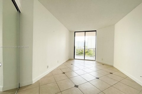 Condominio en alquiler en Aventura, Florida, 3 dormitorios, 181.16 m2 № 908653 - foto 10