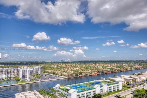 Condominio en venta en Hollywood, Florida, 1 dormitorio, 106.19 m2 № 1331336 - foto 27