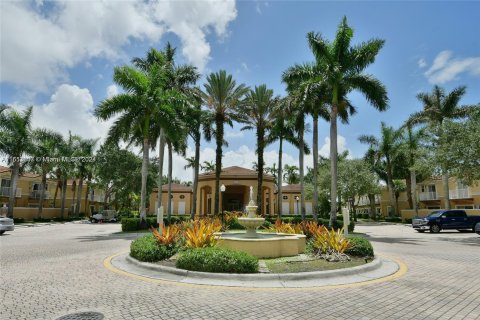 Touwnhouse à vendre à Miramar, Floride: 3 chambres, 117.99 m2 № 1348505 - photo 13