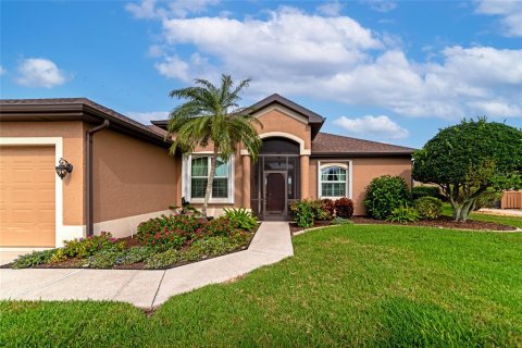 Villa ou maison à vendre à North Port, Floride: 3 chambres, 189.06 m2 № 1383721 - photo 2