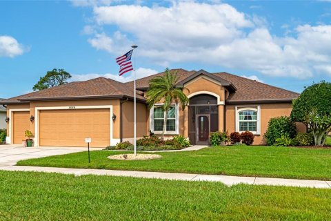 Villa ou maison à vendre à North Port, Floride: 3 chambres, 189.06 m2 № 1383721 - photo 3