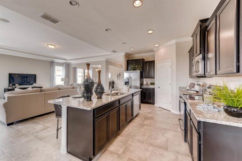 Villa ou maison à vendre à Kissimmee, Floride: 4 chambres, 258.92 m2 № 1322392 - photo 8