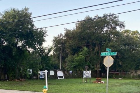 Terreno en venta en Daytona Beach, Florida № 1318479 - foto 1