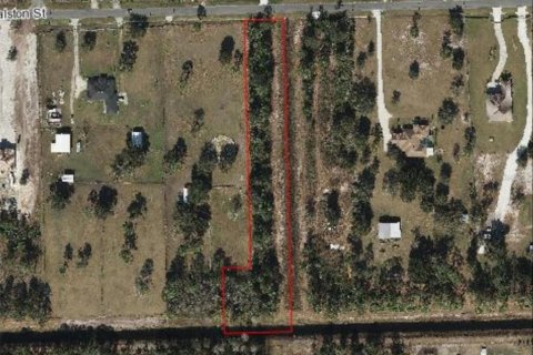 Terreno en venta en Orlando, Florida № 1273749 - foto 4