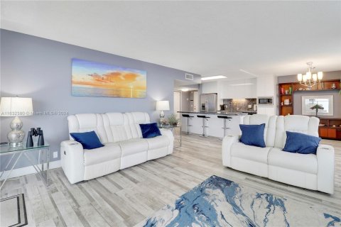 Condominio en venta en Riviera Beach, Florida, 2 dormitorios, 130.06 m2 № 1293178 - foto 22