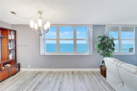 Copropriété à vendre à Riviera Beach, Floride: 2 chambres, 130.06 m2 № 1293178 - photo 23