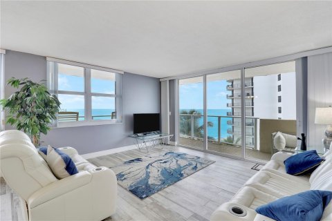 Copropriété à vendre à Riviera Beach, Floride: 2 chambres, 130.06 m2 № 1293178 - photo 19