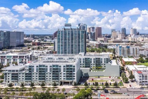 Condo in Tampa, Florida, 2 bedrooms  № 1356202 - photo 3