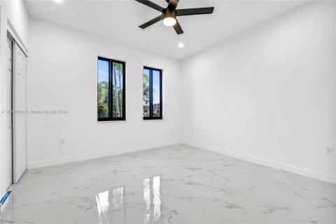 Villa ou maison à vendre à Dania Beach, Floride: 3 chambres, 138.89 m2 № 1321481 - photo 20