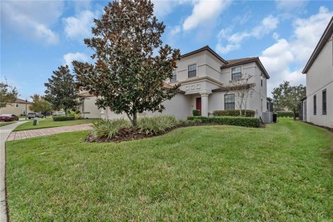 House in Davenport, Florida 5 bedrooms, 264.03 sq.m. № 1105258 - photo 11