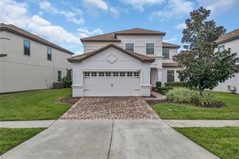 House in Davenport, Florida 5 bedrooms, 264.03 sq.m. № 1105258 - photo 2