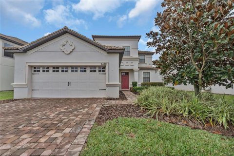 House in Davenport, Florida 5 bedrooms, 264.03 sq.m. № 1105258 - photo 10