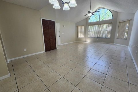 Condominio en venta en Kissimmee, Florida, 3 dormitorios, 116.13 m2 № 1335601 - foto 9