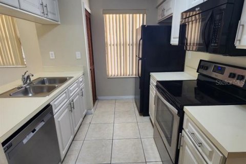 Condominio en venta en Kissimmee, Florida, 3 dormitorios, 116.13 m2 № 1335601 - foto 12