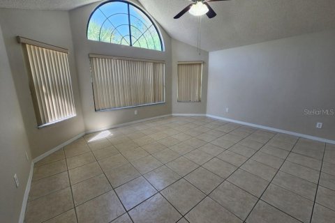 Condo in Kissimmee, Florida, 3 bedrooms  № 1335601 - photo 2