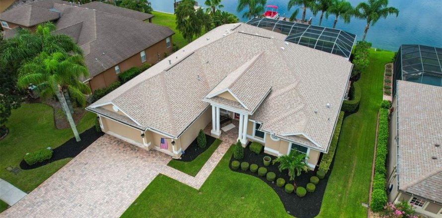 Villa ou maison à Odessa, Floride 4 chambres, 282.14 m2 № 1380699