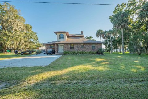 Casa en venta en Crescent City, Florida, 3 dormitorios, 174.47 m2 № 1380735 - foto 2