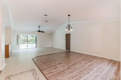 Villa ou maison à vendre à Coral Springs, Floride: 4 chambres, 191.38 m2 № 1121107 - photo 1