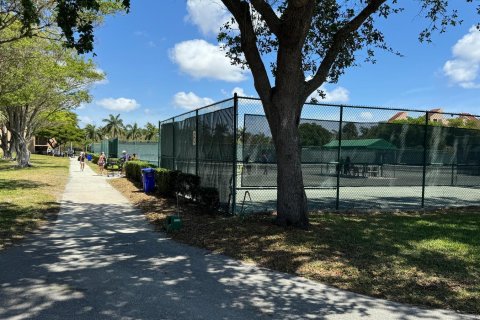 Condo in Delray Beach, Florida, 2 bedrooms  № 1121065 - photo 17