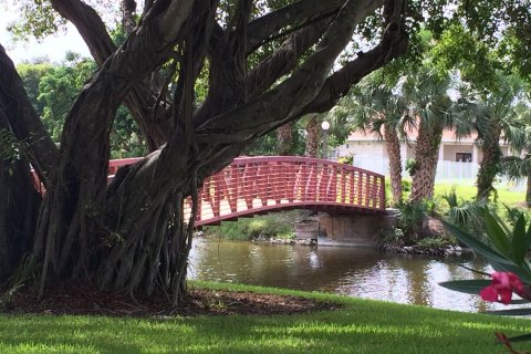 Copropriété à vendre à Delray Beach, Floride: 2 chambres, 109.16 m2 № 1121065 - photo 1