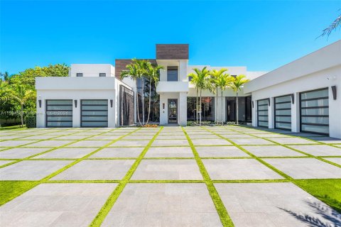 Casa en venta en Boca Raton, Florida, 6 dormitorios, 1065.4 m2 № 1187397 - foto 11