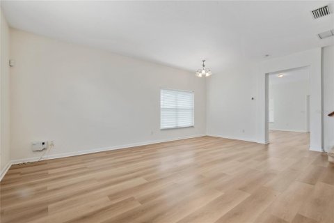 Casa en venta en Orlando, Florida, 5 dormitorios, 253.62 m2 № 1341606 - foto 13