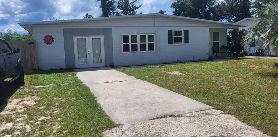 House in Panama City, Florida 3 bedrooms, 116.69 sq.m. № 1342570