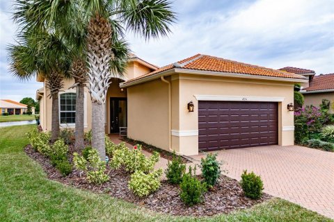 Casa en venta en Wimauma, Florida, 2 dormitorios, 201.51 m2 № 1347324 - foto 1