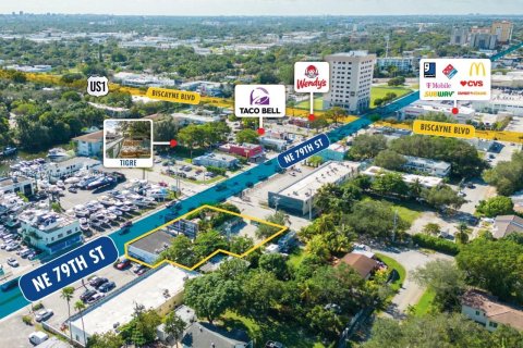 Propiedad comercial en venta en Miami, Florida № 876102 - foto 9