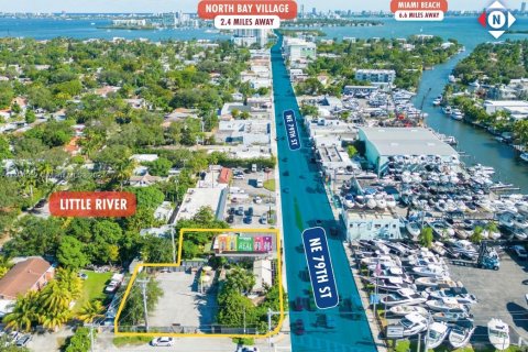 Propiedad comercial en venta en Miami, Florida № 876102 - foto 7