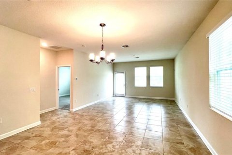 Casa en venta en Kissimmee, Florida, 3 dormitorios, 181.16 m2 № 1354842 - foto 15