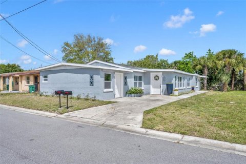 Immobilier commercial à vendre à Cocoa, Floride: 188.41 m2 № 1125402 - photo 2