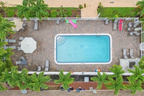 Condominio en venta en Pompano Beach, Florida, 2 dormitorios, 87.33 m2 № 1417182 - foto 22