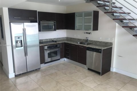 Condominio en venta en Miami, Florida, 1 dormitorio, 88.44 m2 № 1417180 - foto 4