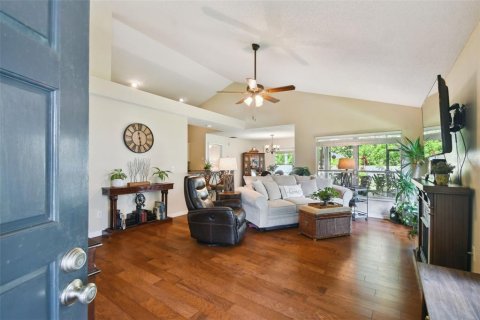 Casa en venta en Tampa, Florida, 3 dormitorios, 133.78 m2 № 1371702 - foto 10