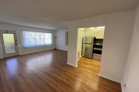Condominio en venta en Boca Raton, Florida, 1 dormitorio, 66.43 m2 № 134745 - foto 10