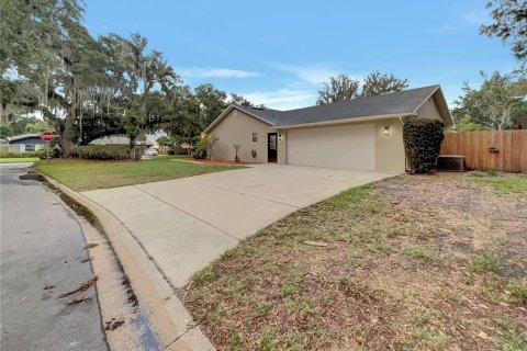 Villa ou maison à vendre à Kissimmee, Floride: 4 chambres, 193.61 m2 № 1268508 - photo 9