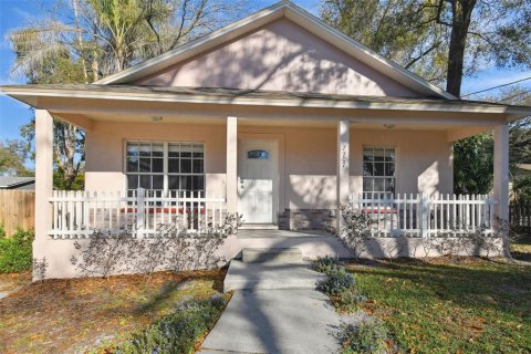 Villa ou maison à vendre à Tampa, Floride: 3 chambres, 102.38 m2 № 1083672 - photo 6