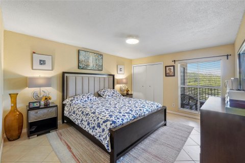 Condominio en venta en Coral Springs, Florida, 1 dormitorio, 91.04 m2 № 1139203 - foto 13
