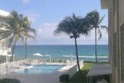 Condo in Gulf Stream, Florida, 1 bedroom  № 1139150 - photo 5