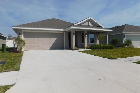 House in Davenport, Florida 3 bedrooms, 141.3 sq.m. № 1267483 - photo 2