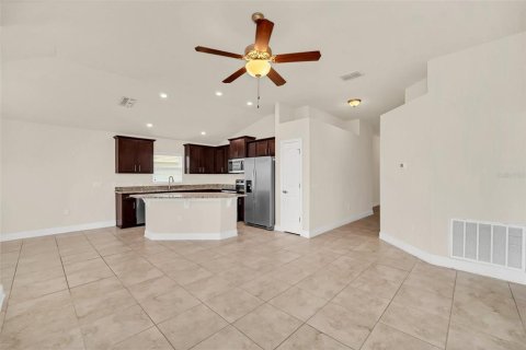 Casa en venta en Davenport, Florida, 3 dormitorios, 141.3 m2 № 1267483 - foto 7