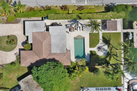 Villa ou maison à vendre à Miami Beach, Floride: 3 chambres, 223.24 m2 № 1391944 - photo 4