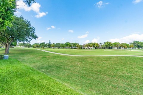 Condo in Boynton Beach, Florida, 2 bedrooms  № 1172979 - photo 13