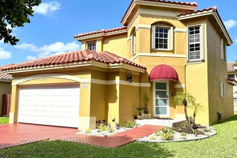 Casa en venta en Miramar, Florida, 3 dormitorios, 164.07 m2 № 1269163 - foto 2