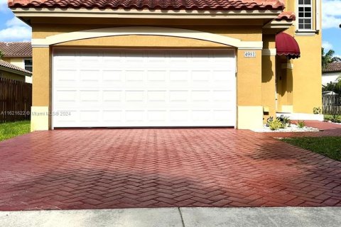 Casa en venta en Miramar, Florida, 3 dormitorios, 164.07 m2 № 1269163 - foto 1