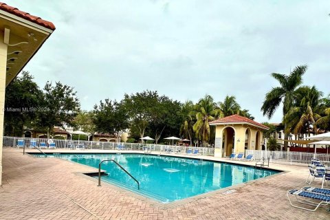 Casa en venta en Miramar, Florida, 3 dormitorios, 164.07 m2 № 1269163 - foto 29